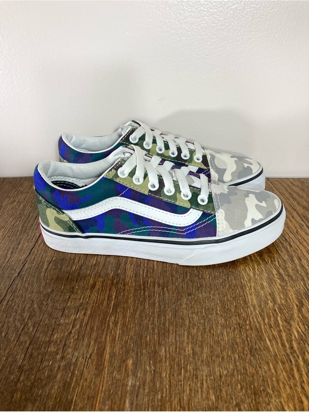 Vans Kids Old Skool Camocollage Sneaker Multi-Camo Size 2